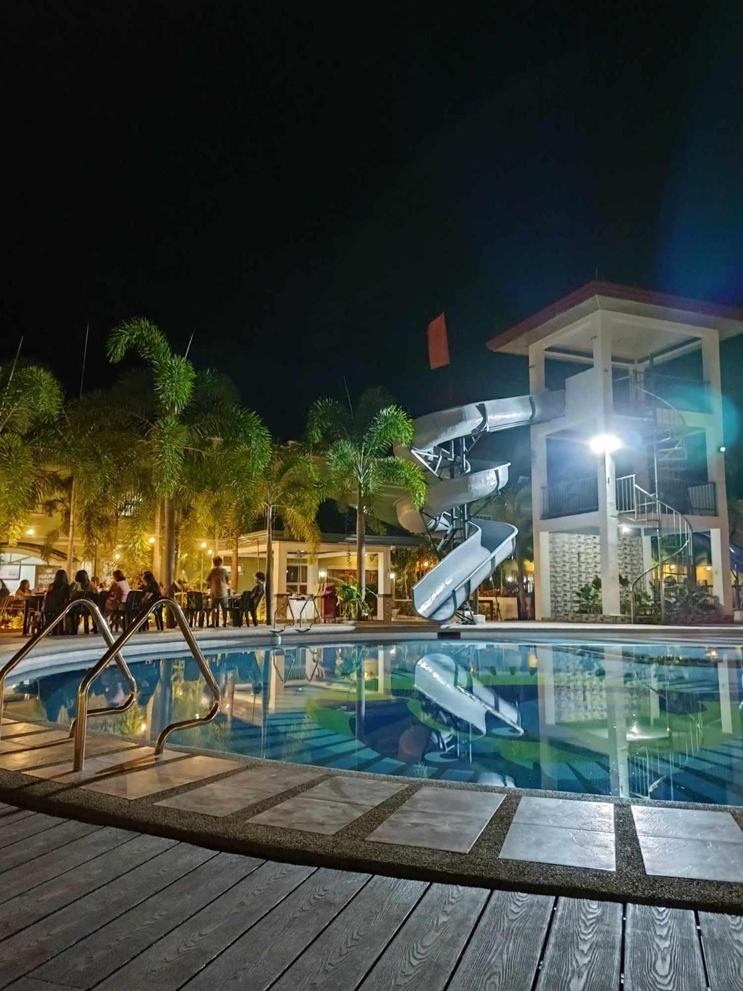 Marand Family Resort Bauang Exteriér fotografie