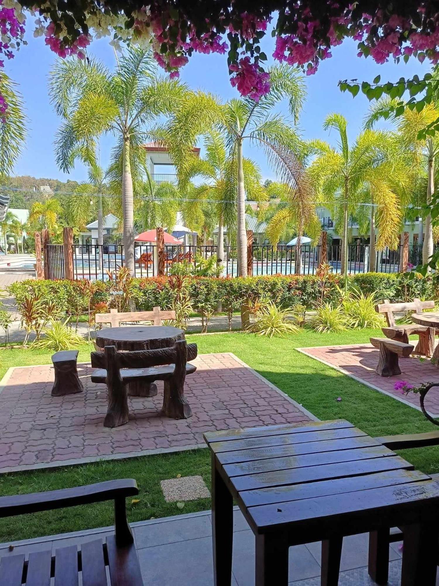 Marand Family Resort Bauang Exteriér fotografie