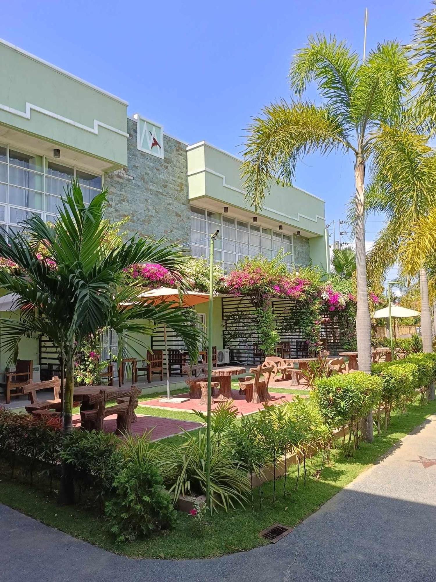 Marand Family Resort Bauang Exteriér fotografie